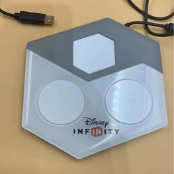 Disney Infinity Portal Base Pad - Xbox 360, PS3, PS4, PS5, Wii and Wii U Model 8032386 (Online Order Only)