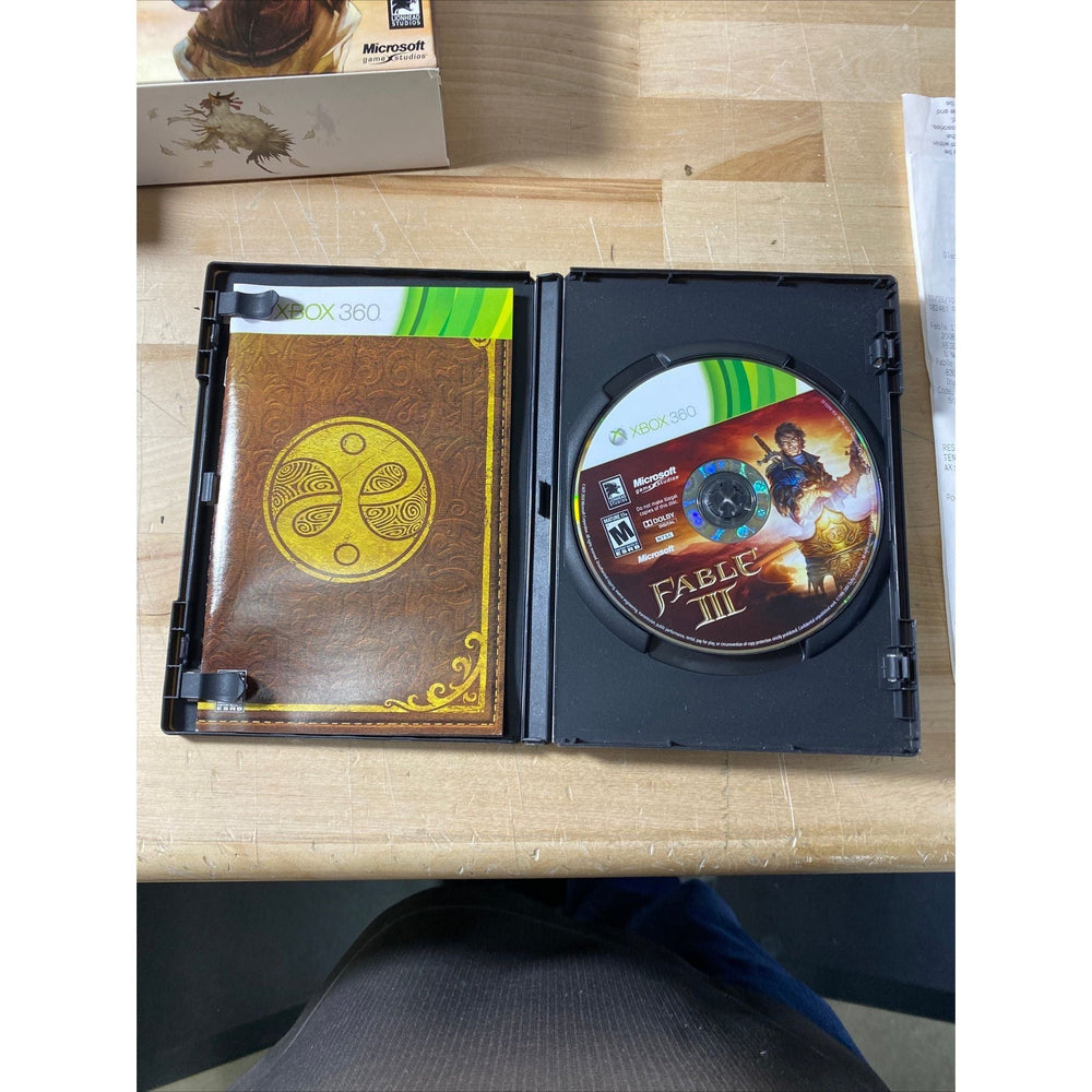 Fable III [Collector's Edition] - Xbox 360 (Online Order Only)