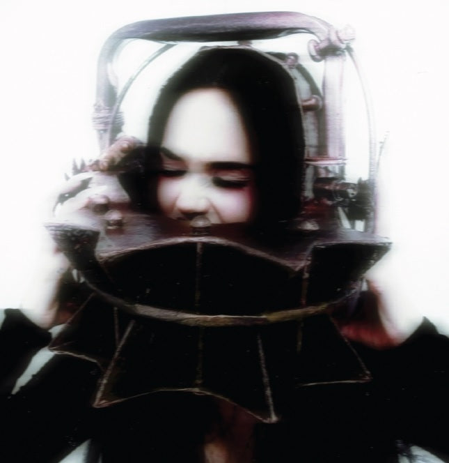 Maggie Lindemann - HEADSPLIT [Clear LP] [Vinyl] (ONLINE ORDER ONLY)