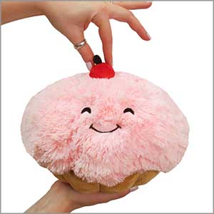 Squishable Comfort Food Cupcake (Mini) (ONLINE ORDER ONLY)