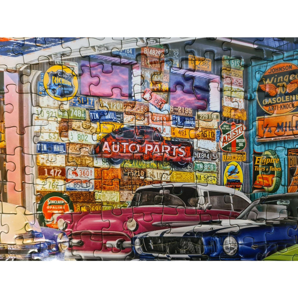 Wheels - Collector's Garage 750 Piece Jigsaw Puzzle (ONLINE ORDER ONLY)