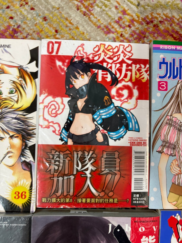 Non English Language Manga and Light Novels (Online Order Only)