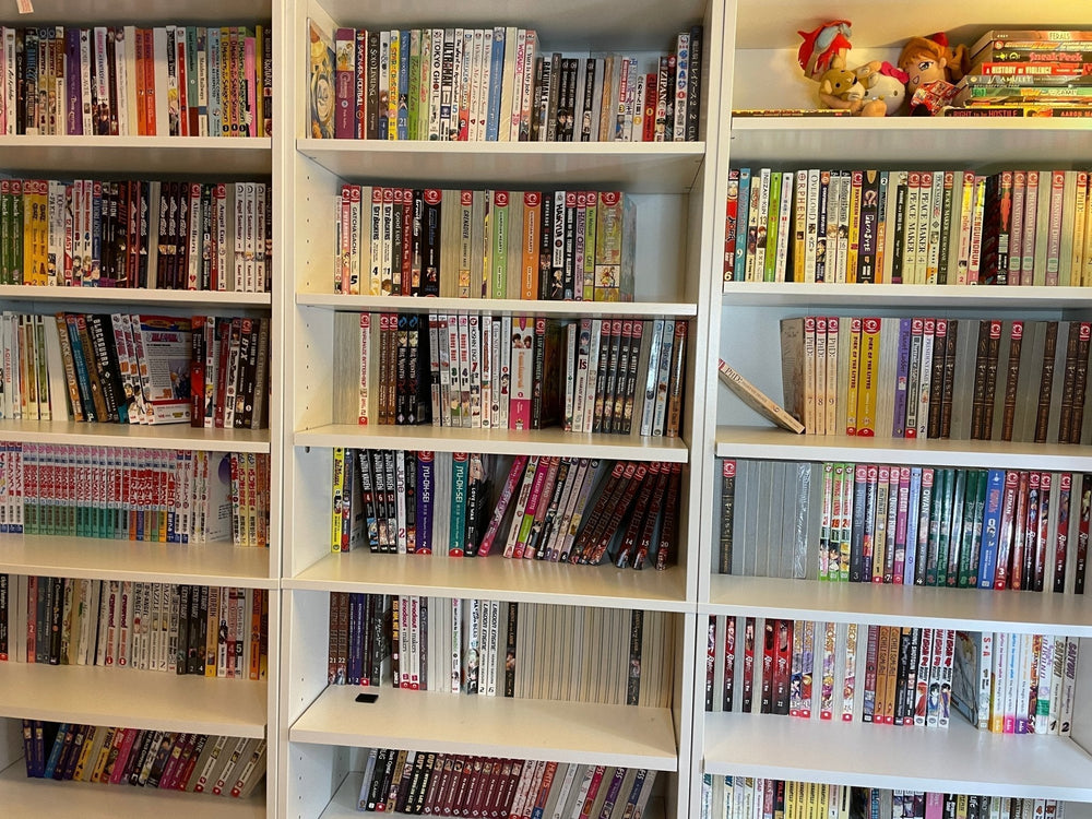 One Mystery Manga - Random Volume and Genre (Online Order Only)