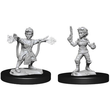 D&D Nolzur's Marvelous Miniatures: Gnome Artificer Female (Online Order Only)