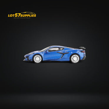 (Pre-Order) Mini-GT Chevrolet Corvette Z06 2023 Elkhart Lake Blue Metallic #892 1:64 (ONLINE ORDER ONLY)