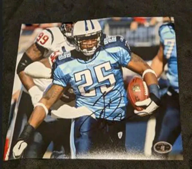 Lendale White autographed Tennessee Titans 8x10 photo with coa sticker (Online Order Only)