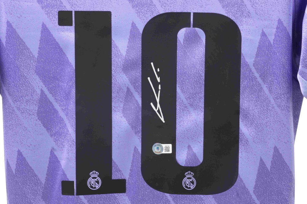 Luka Modric Signed Real Madrid Jersey (Beckett) (Online Order Only)