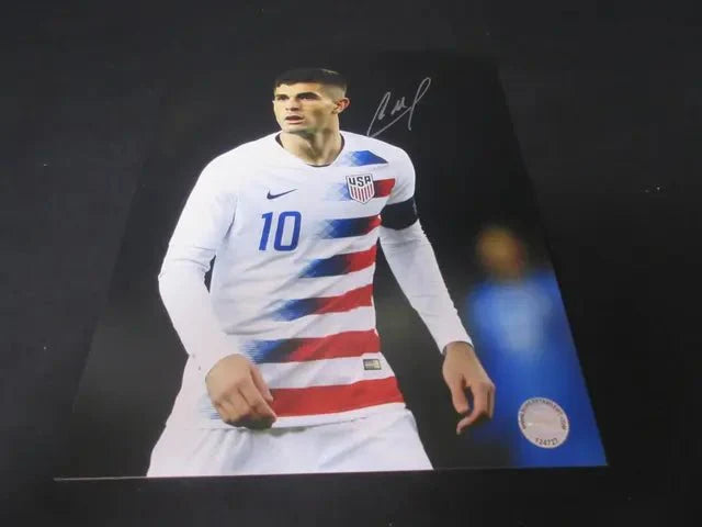 Team USA Christian Pulisic signed 8x10 Photo w/coa (Online Order Only)