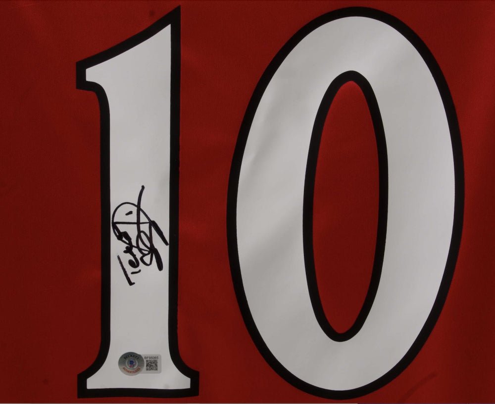 Teddy Sheringham Umbro Signed Manchester United Jersey (Beckett) (Online Order Only)