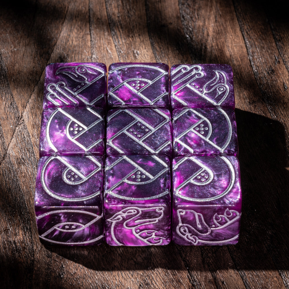Celtic Animals Knot Dice Set (ONLINE ORDER ONLY)