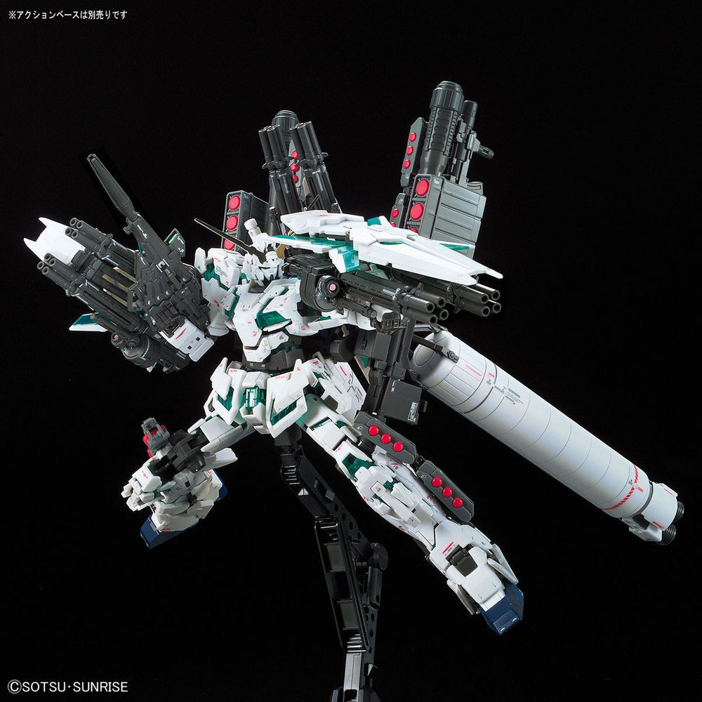 Bandai Hobby: Gundam UC - RG 1/144 Full Armor Unicorn Gundam Model Kit (ONLINE ORDER ONLY)