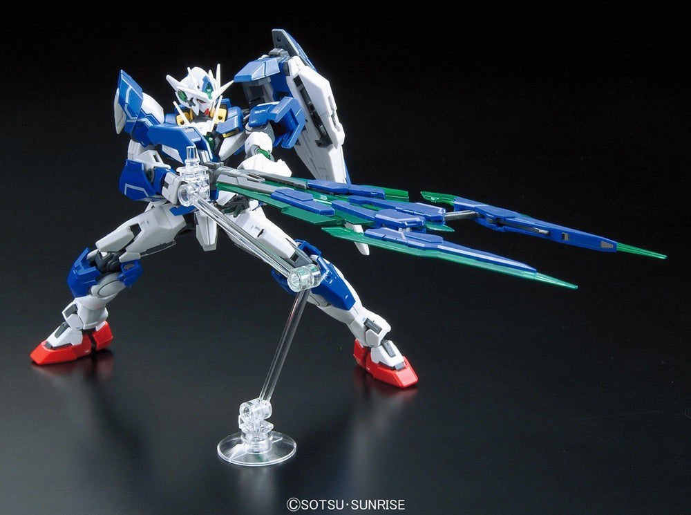 Bandai Hobby: Gundam 00 - RG 1/144 00 QAN[T] Model Kit #21 (ONLINE ORDER ONLY)