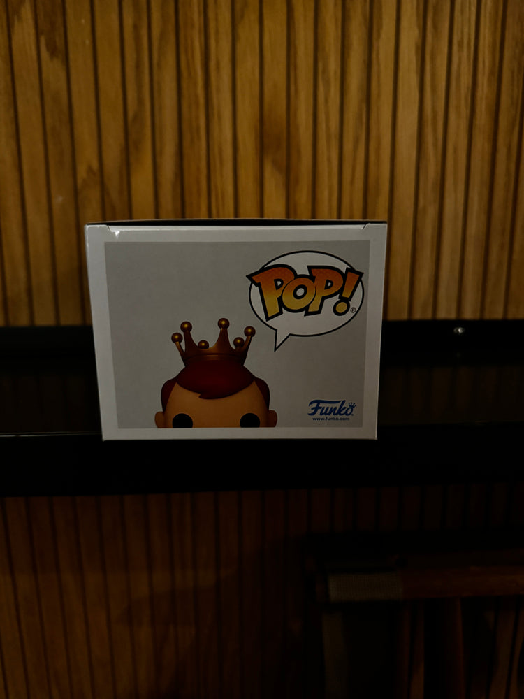 Funko Fundays Experience 2025: Pop! Originals Freddy Funko as Voltron (Metallic) LE2000 (Online Order Only)