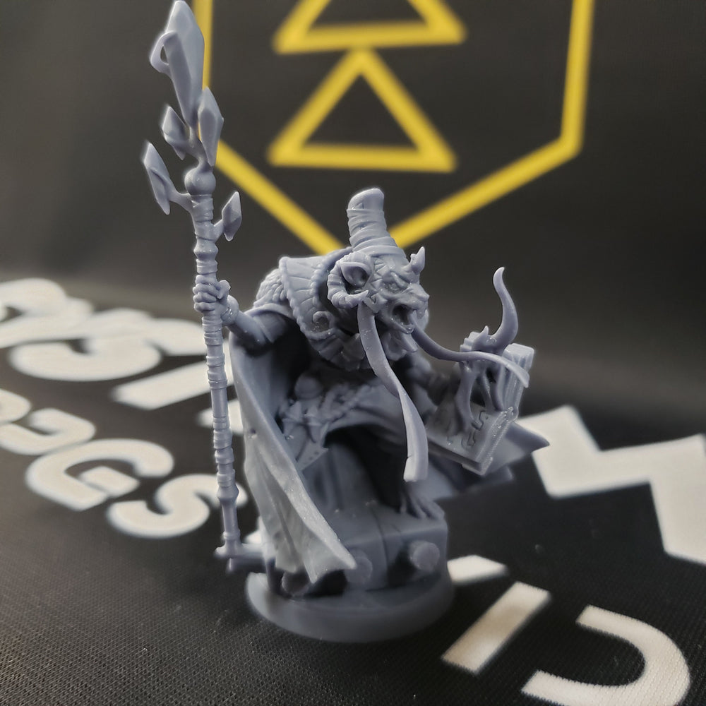 Shardaket, the Cruel Harvester (Male Ratkin Sorcerer) (Online Only)