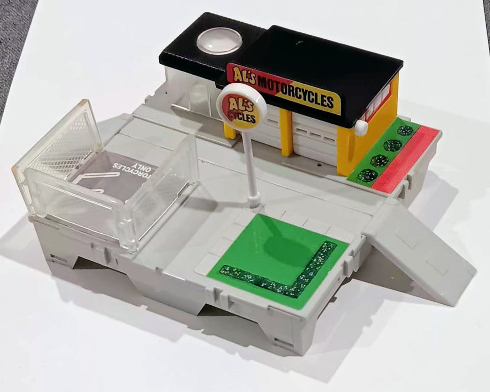 Micro Machines Travel City Playset - Cycle Shop (ONLINE ORDER ONLY)