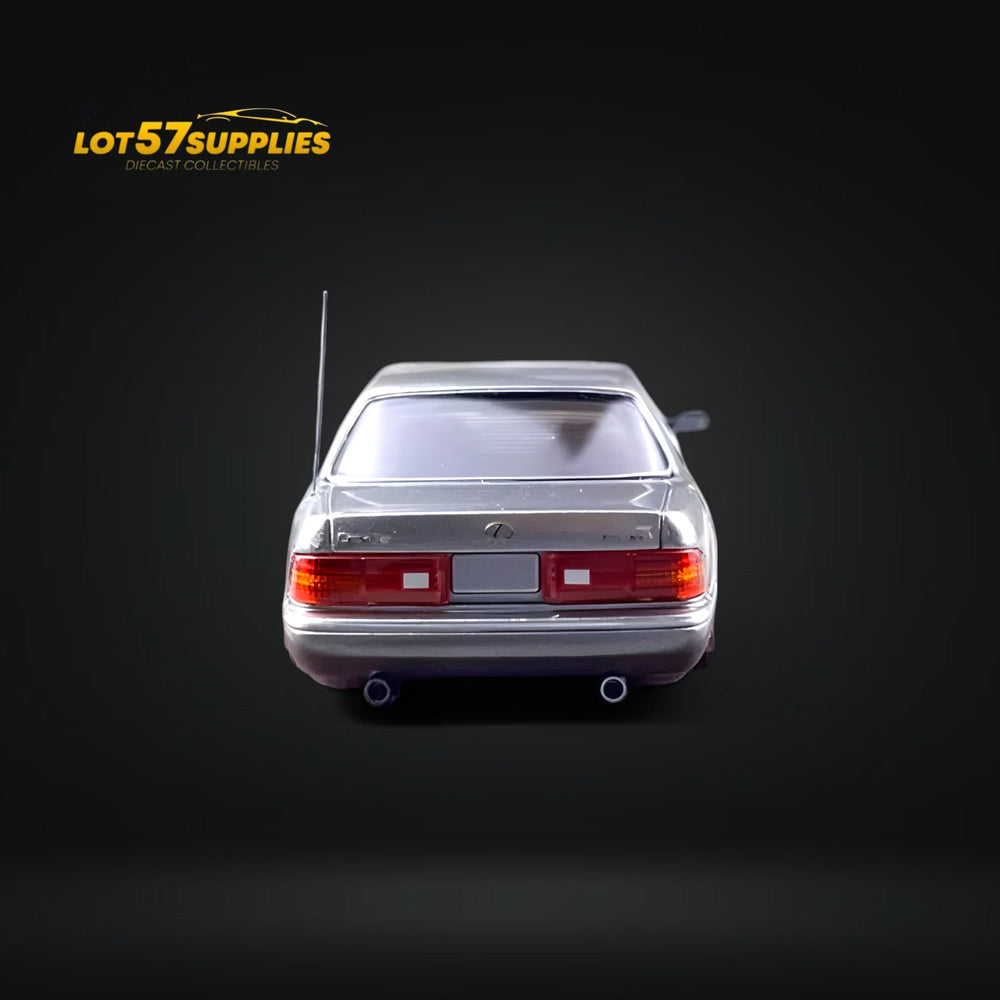 Fine works64 Lexus LS400 - Silver/Gray Double Stanced 1:64 (ONLINE ORDER ONLY)