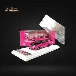 Focal Horizon Skyline GT-R R32 Top Secret Pink 1:64 (ONLINE ORDER ONLY)