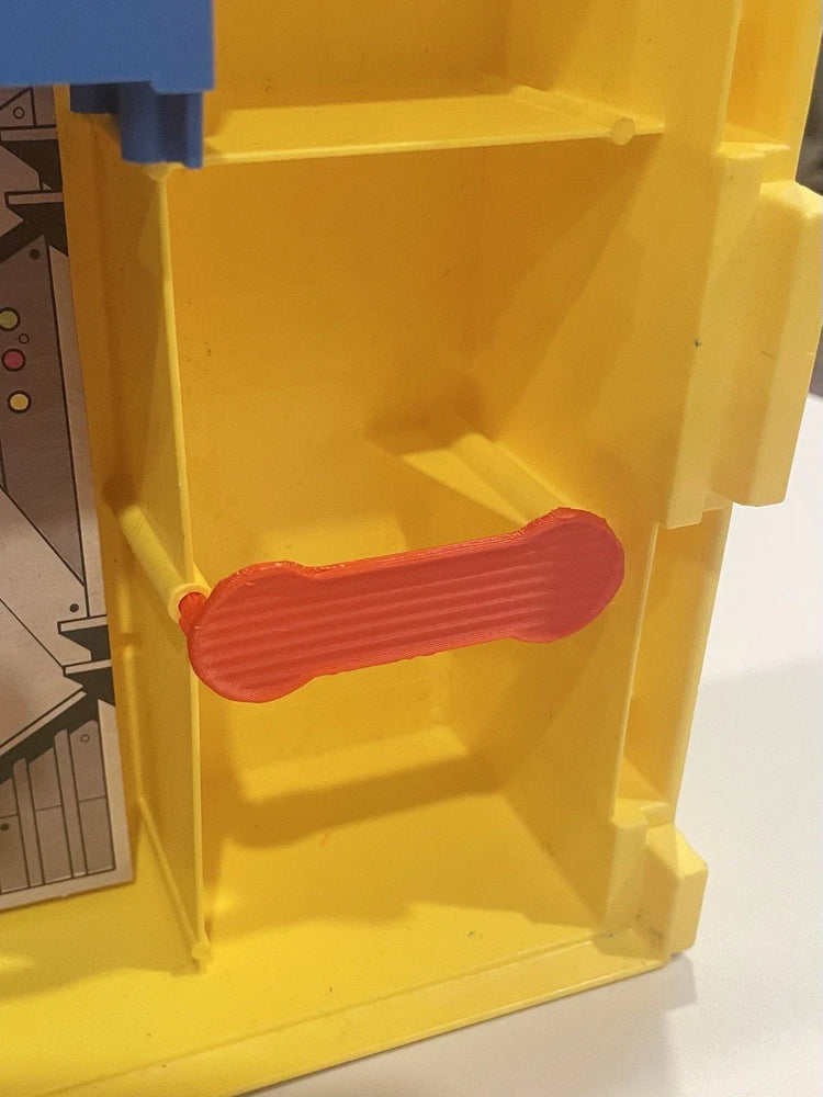 Kenner Super Powers Hall of Justice Playset Guard Strap Clip Repro Part 1984 (ONLINE ORDER ONLY)
