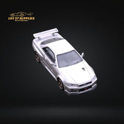 Inno64 NISSAN SKYLINE GT-R (R34) V-SPEC II SILVER 1:64 IN64-R34VS-SIL (ONLINE ORDER ONLY)