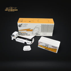 MicroTurbo HINO 300 Custom Truck LBWK Silhouette Lighting #23 1:64 (ONLINE ORDER ONLY)