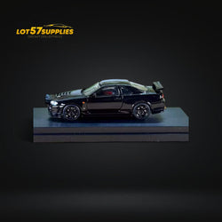 Street Weapon Nissan (R34) GT-R in Black Snow Drift 1:64 (ONLINE ORDER ONLY)
