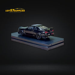 Street Weapon Nissan (R34) GT-R in Black Snow Drift 1:64 (ONLINE ORDER ONLY)