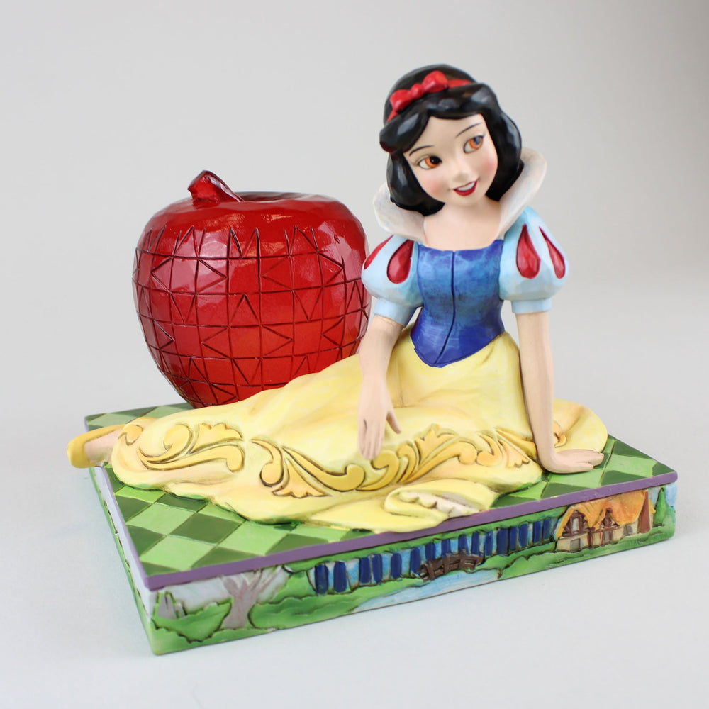 Disney Traditions Snow White & The 7 Dwarves "A Tempting Offer" Statue by Jim Shore (Online Order Only)