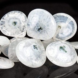 Solar Quartz Plain Hearts (ONLINE ORDER ONLY)