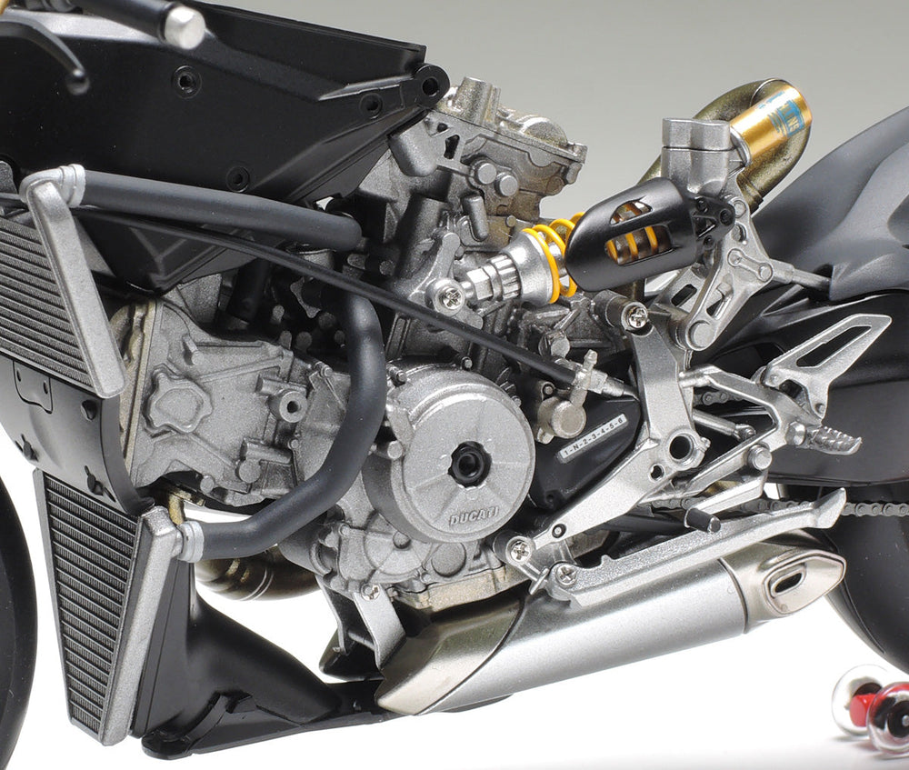 Tamiya 1/12 Ducati 1199 Panigale S Motorcycle Plastic Model Kit (ONLINE ORDER ONLY)