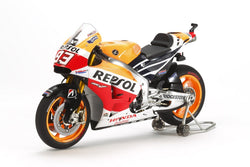 Tamiya 1/12 Repsol Honda RC213V '14 Motorcycle Plastic Model Kit (ONLINE ORDER ONLY)