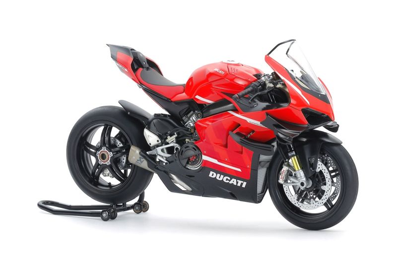 Tamiya 1/12 Ducati Superleggera V4 with Racing Kit Plastic Model 14143 (ONLINE ORDER ONLY)