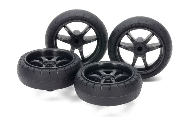 Tamiya Large Diameter Low Friction Arched Tires (31mm) & Carbon 15546 (ONLINE ORDER ONLY)