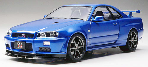 Tamiya 1/24 Nissan Skyline GT-R (R34) V.spec II Plastic Model Kit (ONLINE ORDER ONLY)