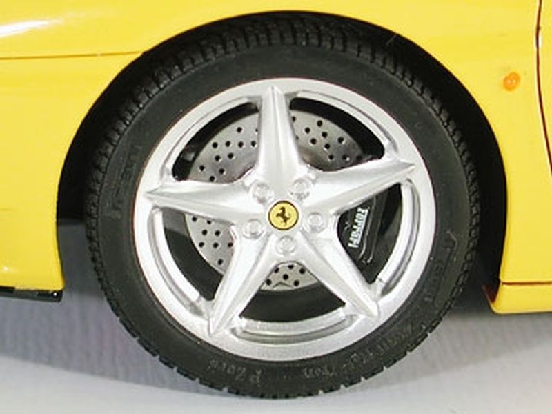 Tamiya Ferrari 360 Modena, Yellow Version 24299 (ONLINE ORDER ONLY)