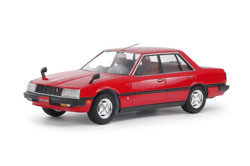 Tamiya 1/24 Nissan Skyline Sedan 2000 Turbo GT-E S Plastic Model 24374 (ONLINE ORDER ONLY)