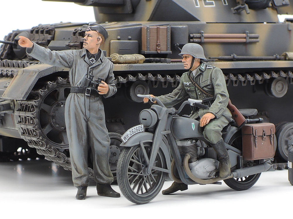 Tamiya 1/35 Plastic Model German Panzer IV Ausf.G Early, Motorcycle Set Easter Front, 25209 (ONLINE ORDER ONLY)
