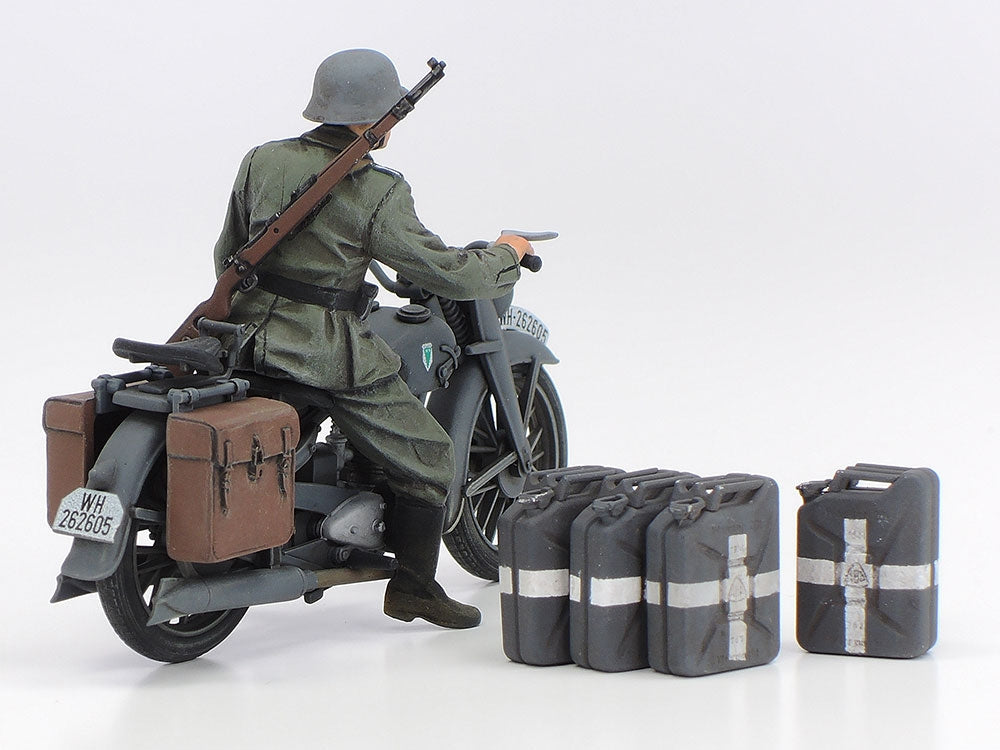 Tamiya 1/35 Plastic Model German Panzer IV Ausf.G Early, Motorcycle Set Easter Front, 25209 (ONLINE ORDER ONLY)