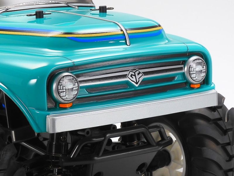 Tamiya RC Squash Van, GF-02 Green/White Painted Body 47497 (ONLINE ORDER ONLY)