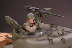 Tamiya RC M4 Sherman 105mm Howitzer Full-Option Kit 56014 (ONLINE ORDER ONLY)