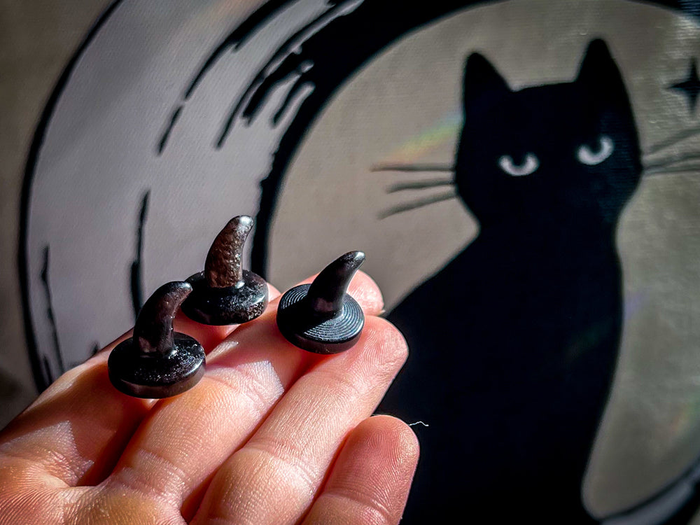 Tiny Black Obsidian Witches Hats, Mini Black Witches Hat, Black Crystal Witches Hat, Witchy Halloween Decor (ONLINE ORDER ONLY)