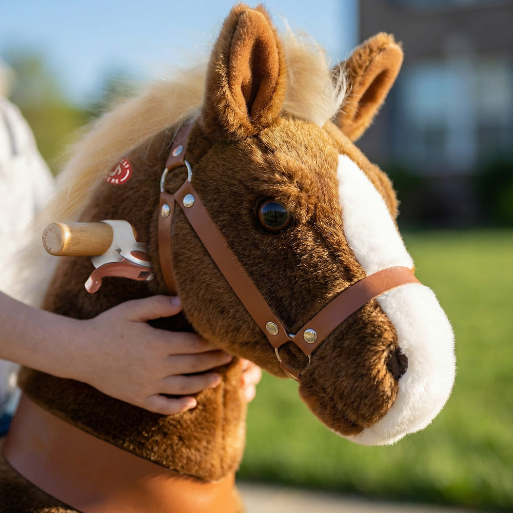 Model U® Horse Ride-On Toy Age 3–4 – Brown