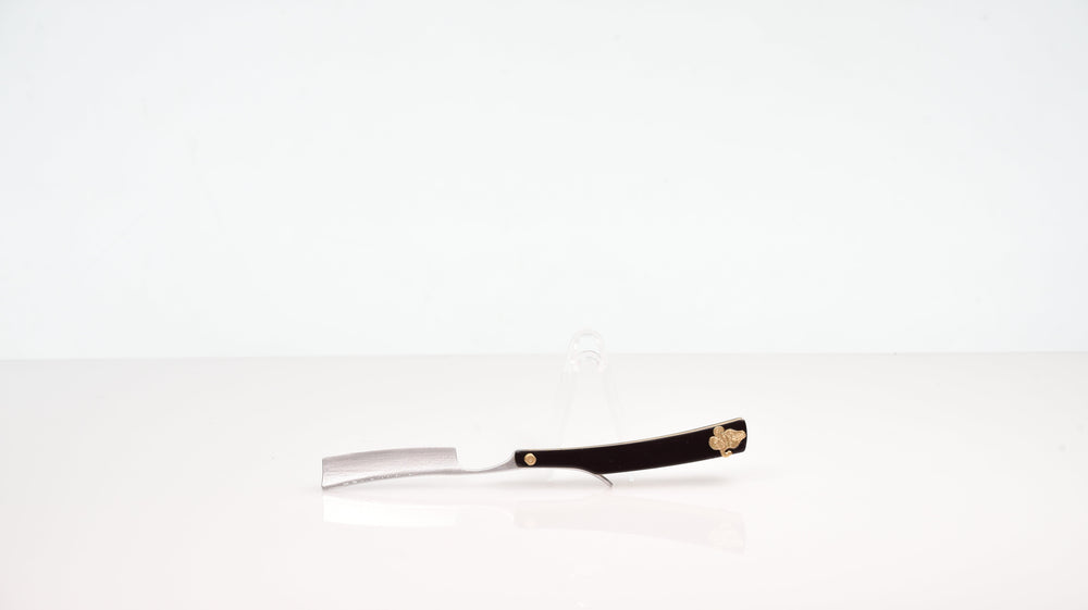 Joker Razor Prop (ONLINE ORDER ONLY)