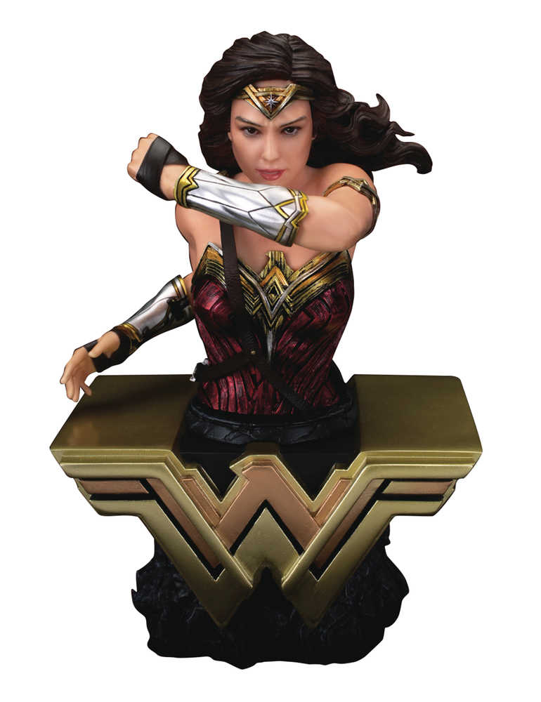 Justice League Bust Ser Wonder Woman PVC Bust
